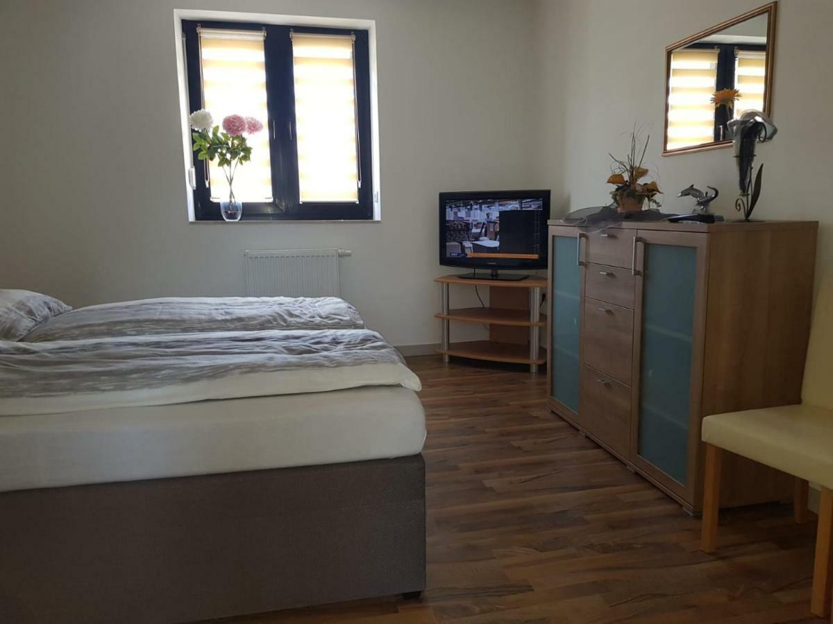 Ferienhaus Ixheim Bitscher Str.70 Zweibrücken Extérieur photo